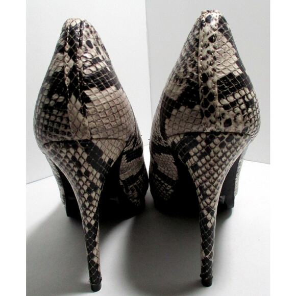 Anne Michelle Women's Faux Snake Skin 4.5" Slim Heel Pointed Toe Shoes NWOT 10 - Picture 3 of 9